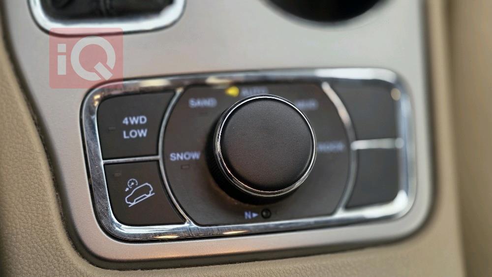 جيب جراند شيروكي